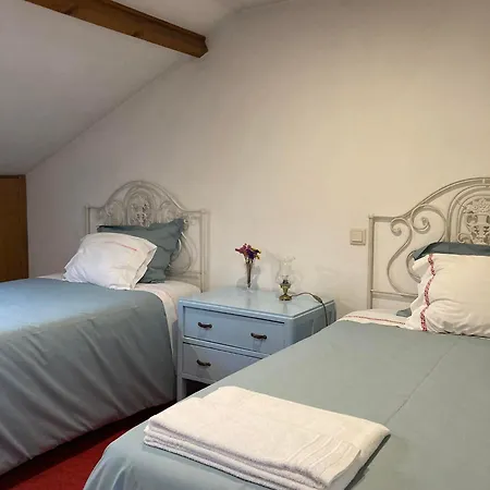 Feriehus A Avozinha - *